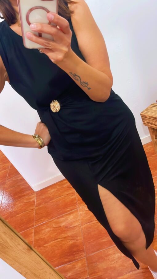 Vestido broche Negro