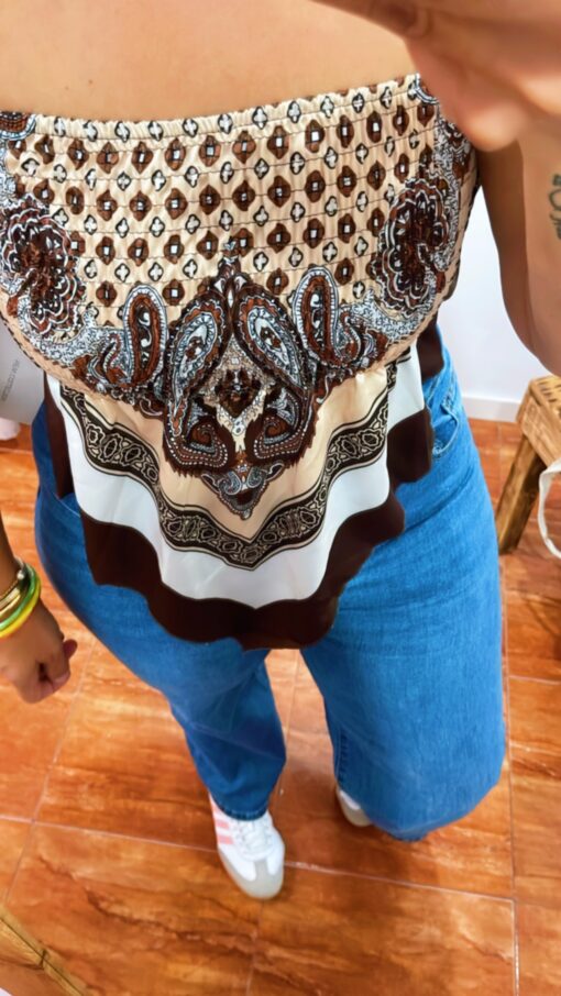 Top Pañuelo