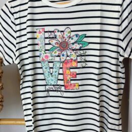 Camiseta Love