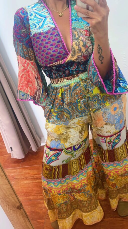 Conjunto hindú María