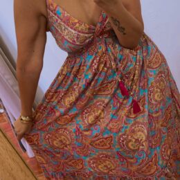 Vestido hindú rosa
