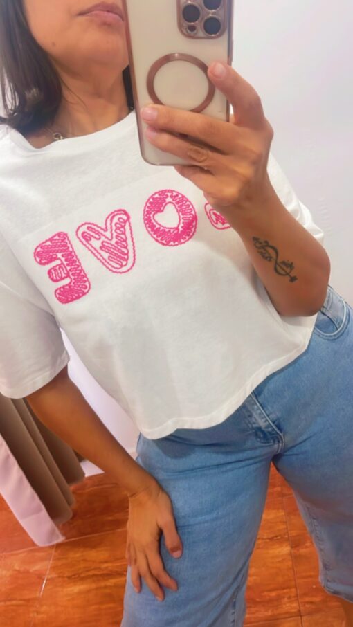 Camiseta LOVE