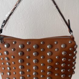 Bolso tachuela Karina